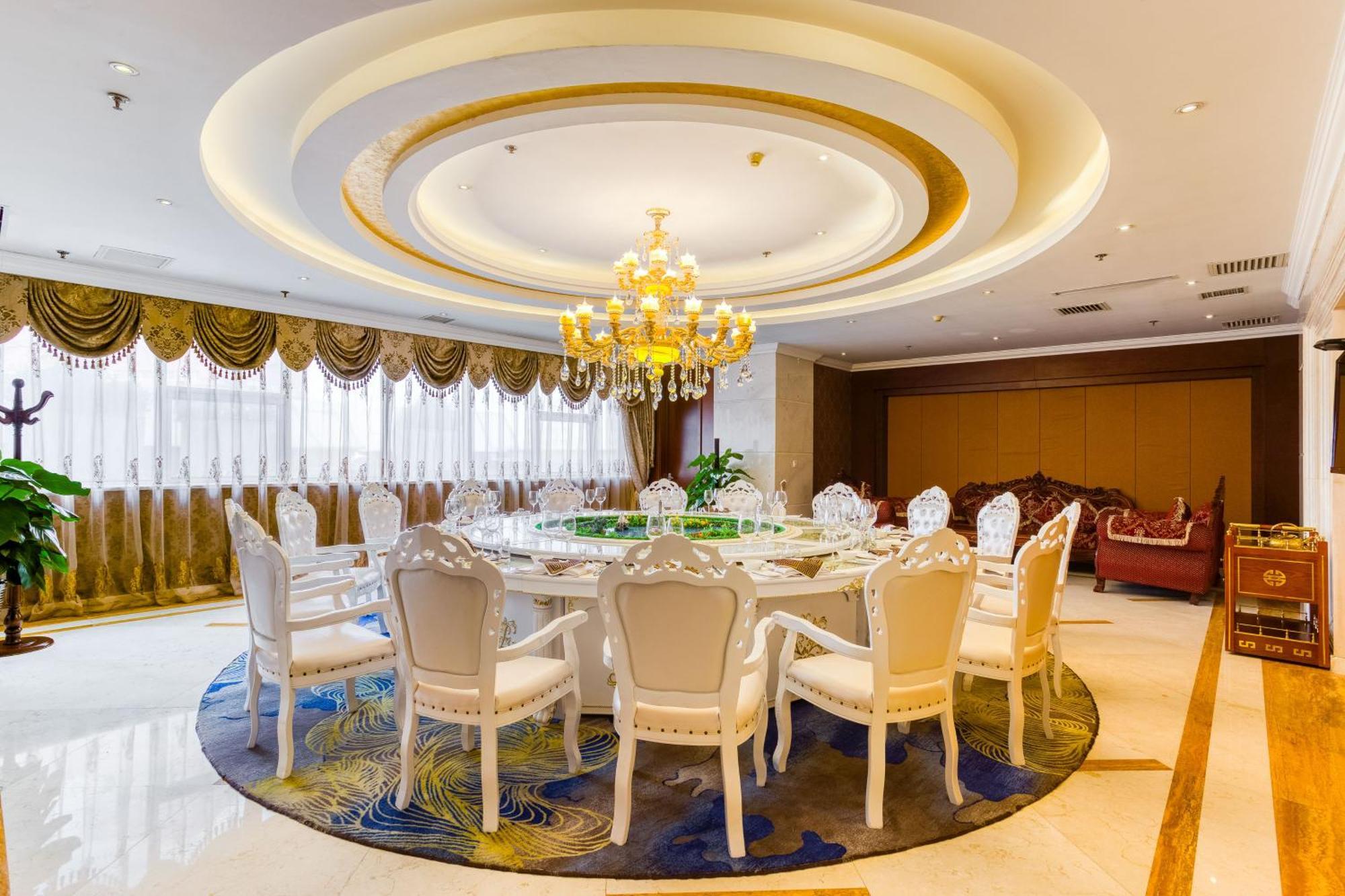 Metropark Changchun Guosheng Hotel Exteriör bild