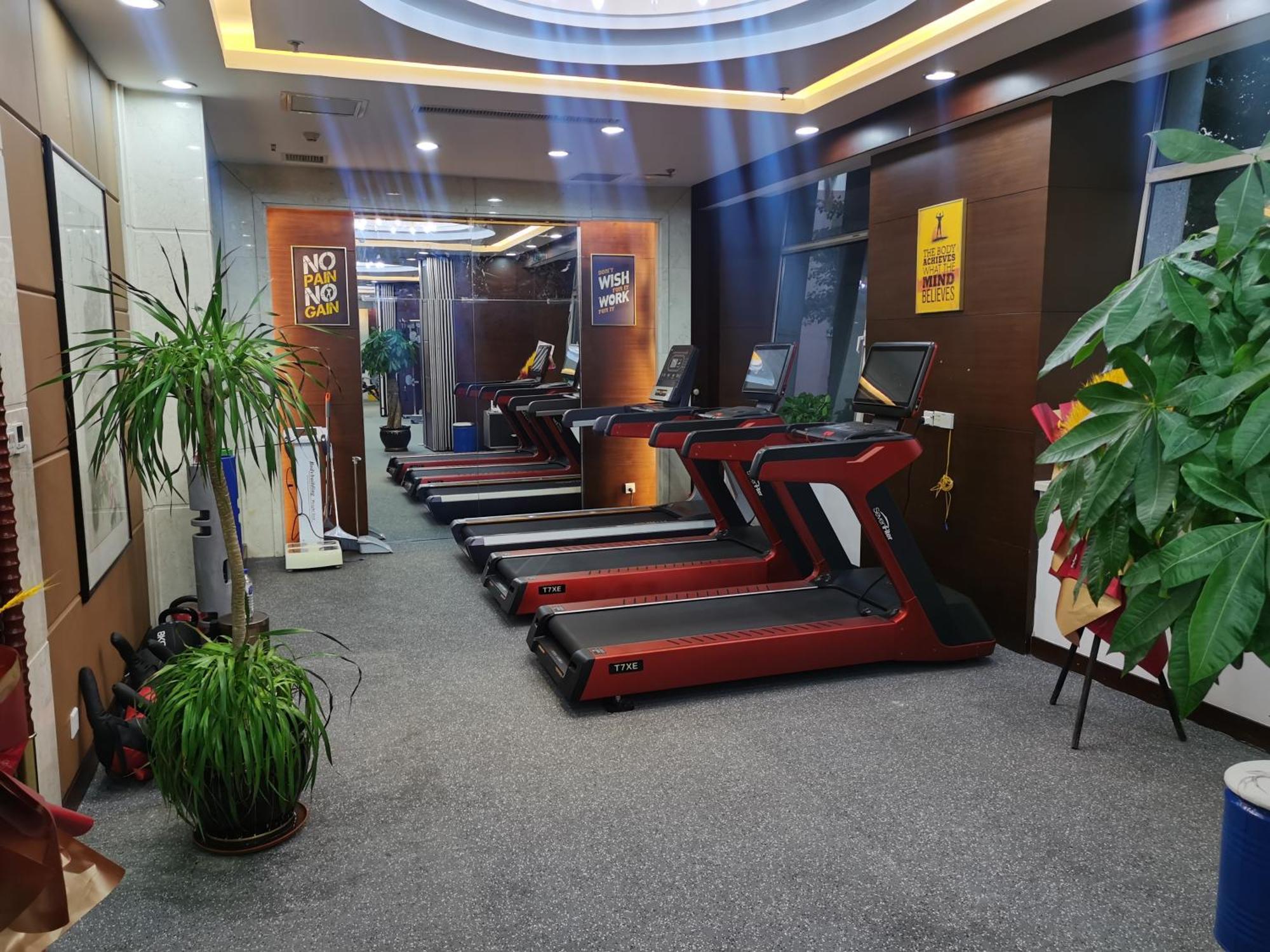 Metropark Changchun Guosheng Hotel Exteriör bild