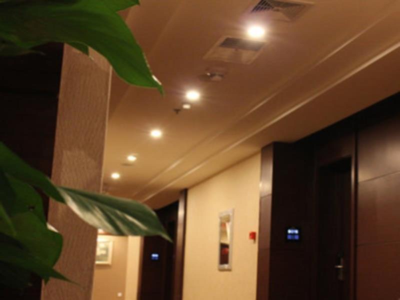 Metropark Changchun Guosheng Hotel Exteriör bild